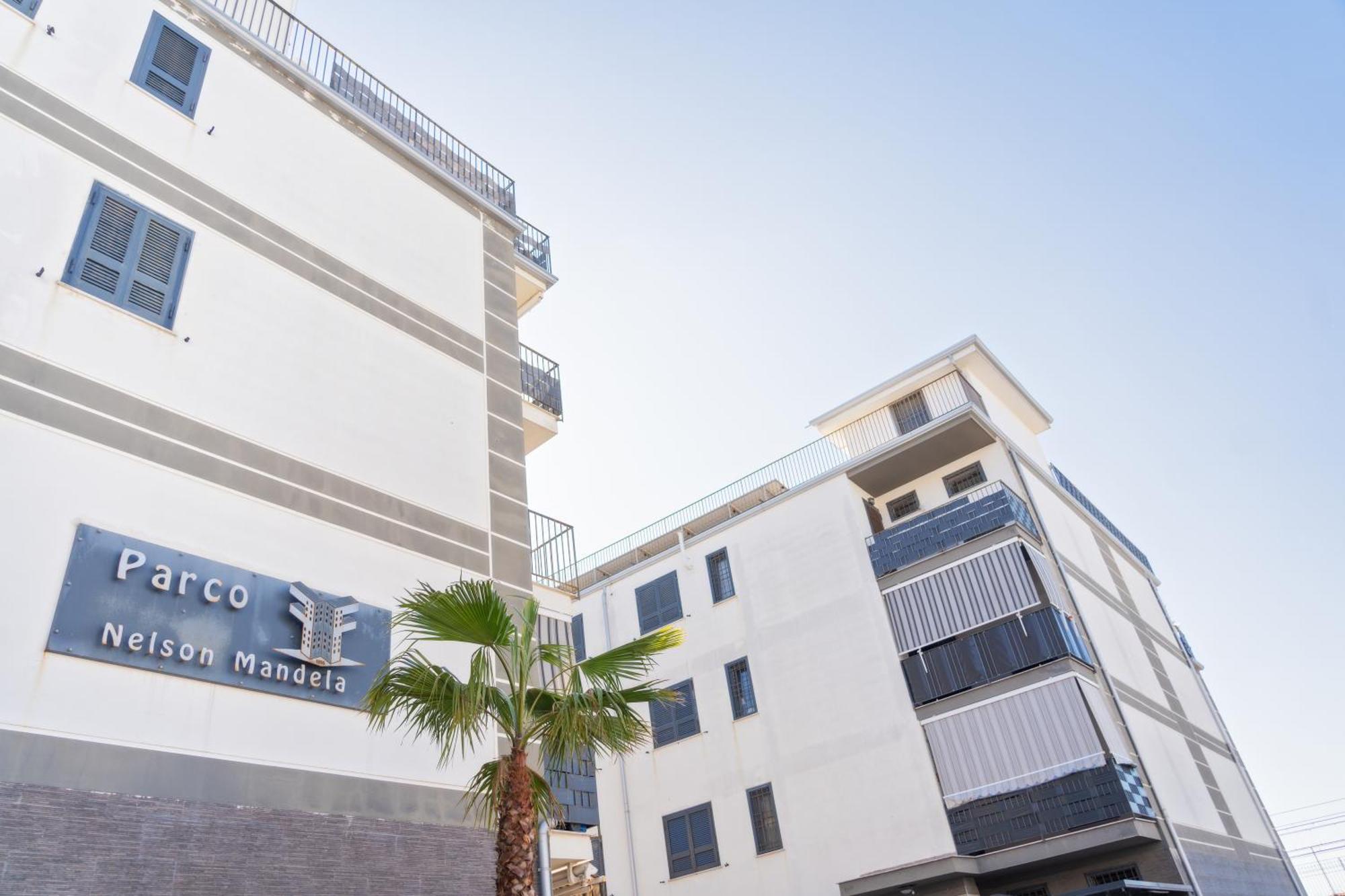 Free Parking Napoli Vista Mare Lägenhet Exteriör bild